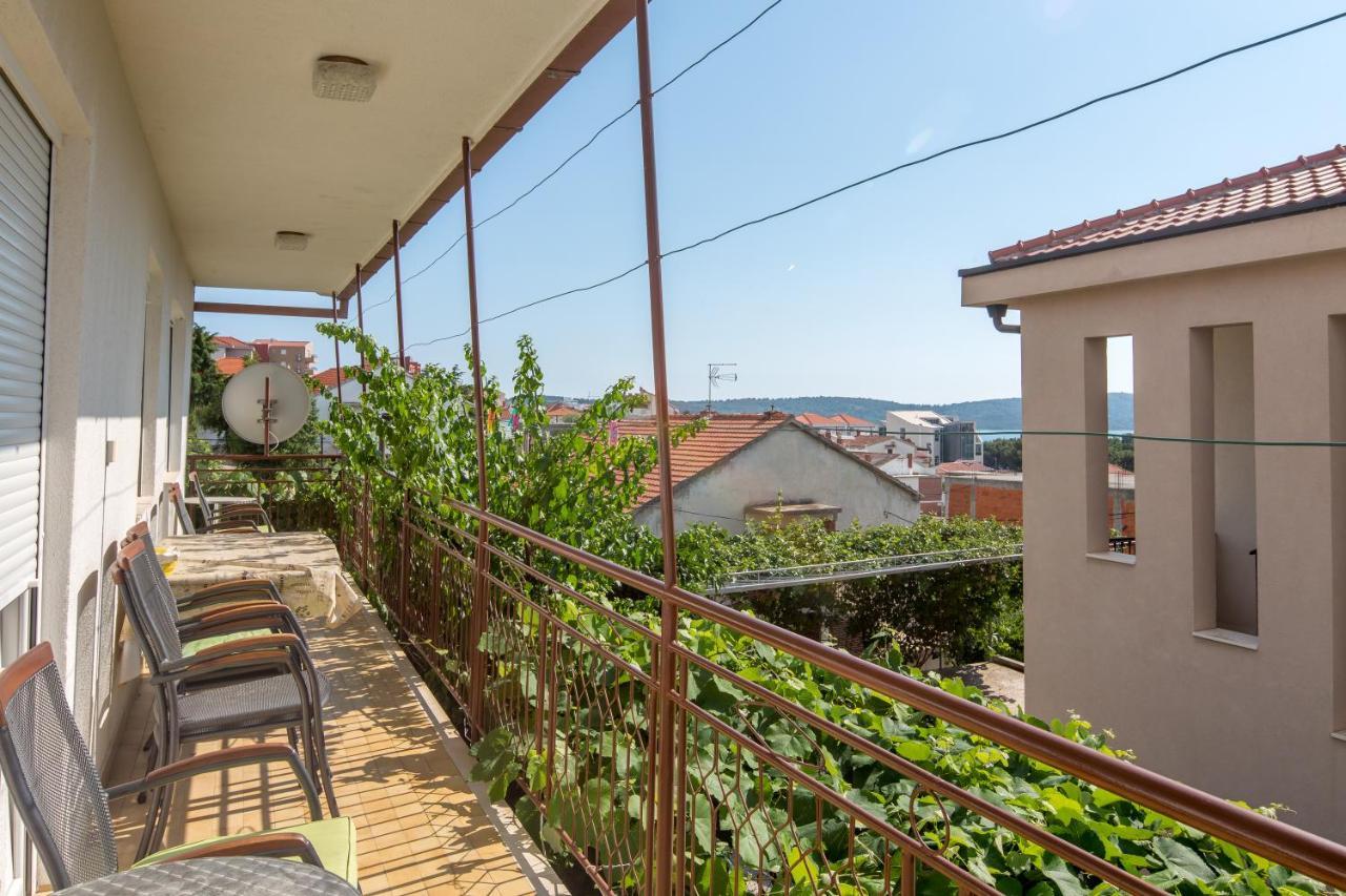 Apartment Pepica Trogir Ngoại thất bức ảnh
